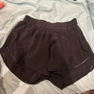 Black hotty hot shorts